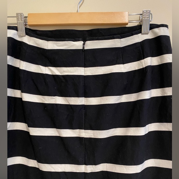 Stripe Pencil Skirt - Picture 4 of 5